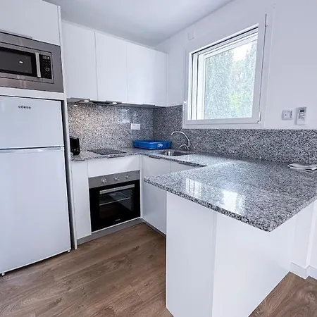 Apartmán Romy T2 A - A 80m De La Cala Montgo *